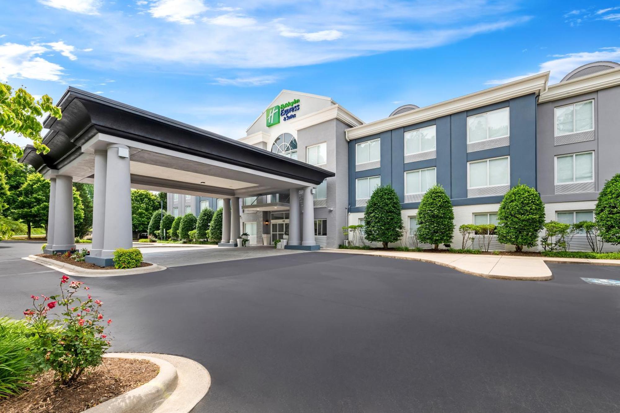 Holiday Inn Express & Suites Sylva / Dillsboro By Ihg Exterior foto